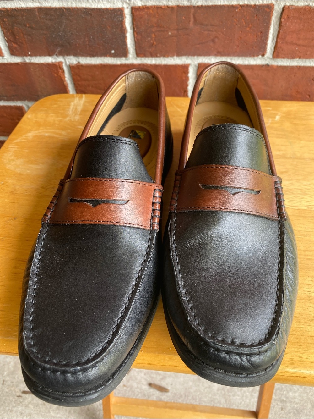Giorgio Brutini Black and Brown Leather Penny Loafers